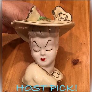 VINTAGE LADY HEAD VASE LOUIS WEIL? YELLOW GOLD LASHES